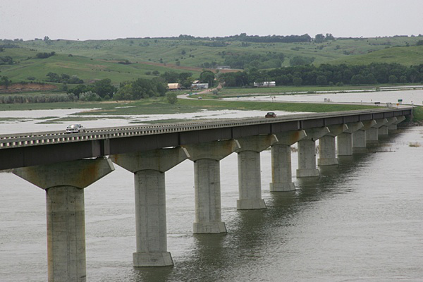 CONSTRUCTION OF BRIDGE ACROSS HAGARI RIVER ON RARAVI-BELUR ROAD, BELLARY DISTRICT